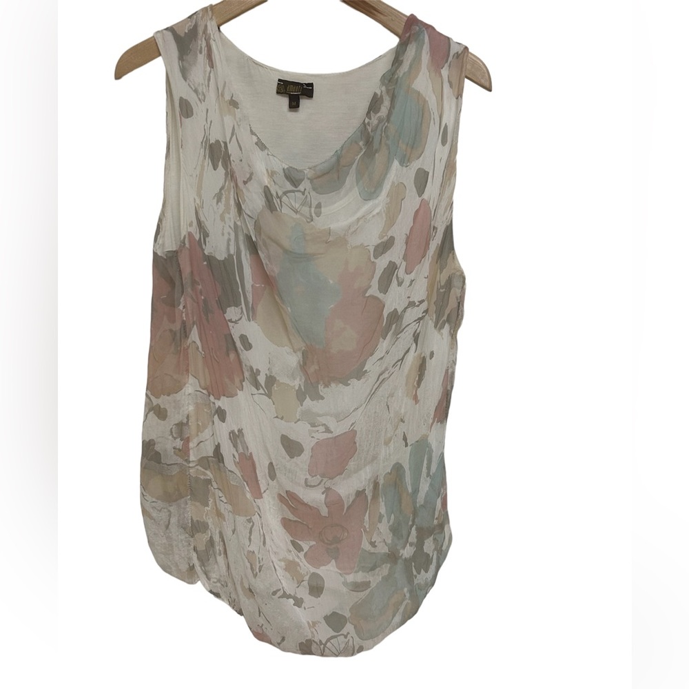 100% Silk Sleeveless Blouse Soft Layered Floral  Blouse (Italy) (Never Worn)